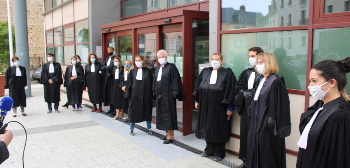 Laval. Laval : Les magistrats manifestent contre leur ministre de tutelle
