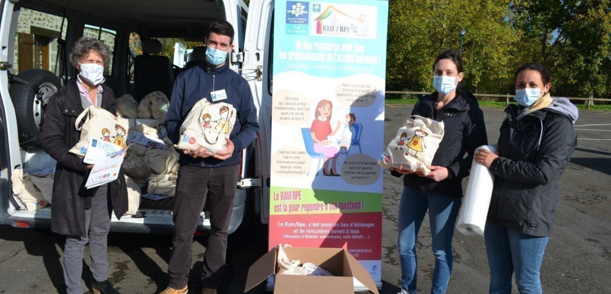 En Mayenne, des kits sanitaires distribués aux assistants maternels