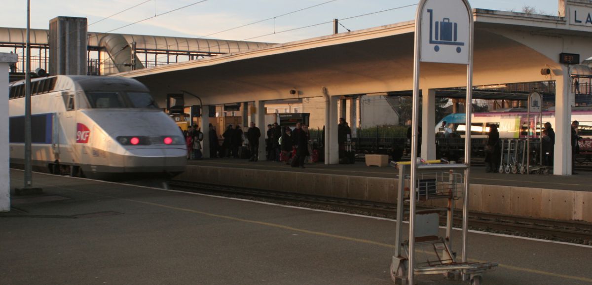 En Mayenne : huit allers-retours en TGV maintenus en 2022 et 2023, mais pas d'engagements pour après