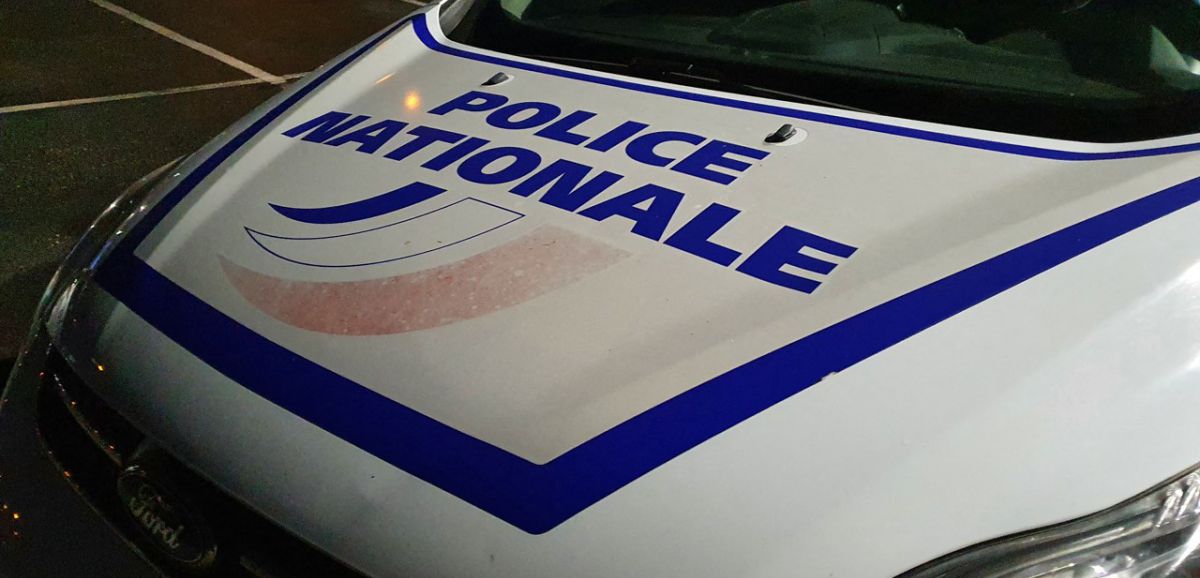 Laval. Laval : bien connu des services de police, il est contrôlé au volant d'une voiture volée