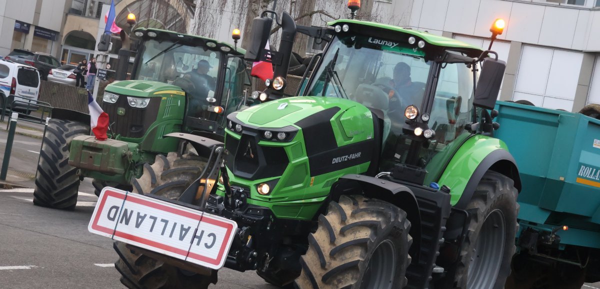 En Mayenne. Les agriculteurs bloqueront autoroutes et rond-point aujourd'hui : quels secteurs sont touchés ?