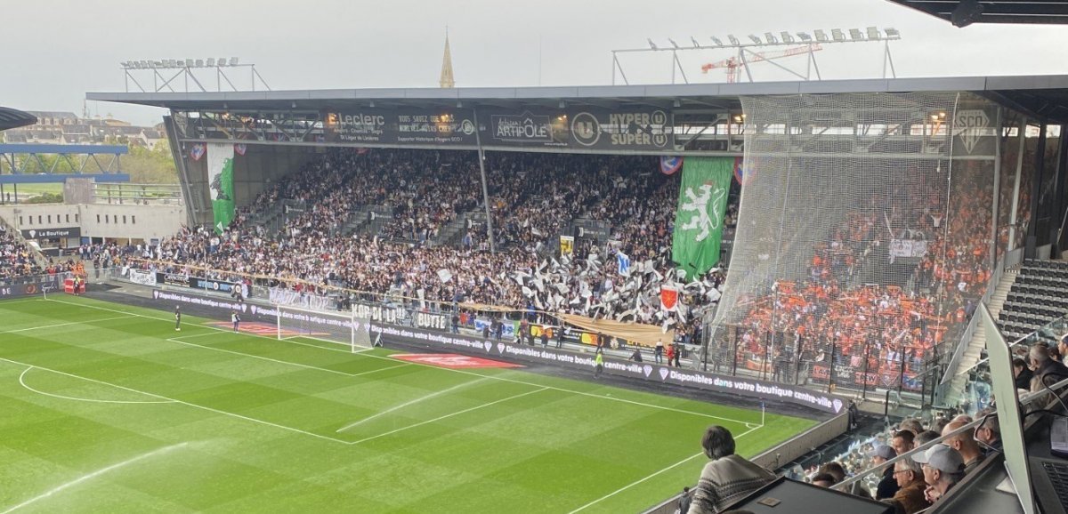 Football. Le match des supporters a pimenté le derby entre le SCO Angers et le Stade lavallois
