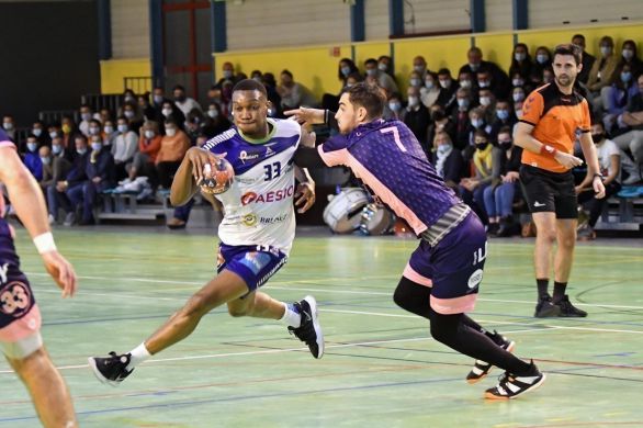 Handball : l'intégration express de Léo Blottière, joueur de Cesson-Rennes