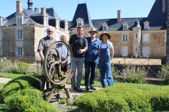 Meslay-du-Maine. En Mayenne : cinq sculpteurs plasticiens exposent au château des Arcis à Meslay-du-Maine