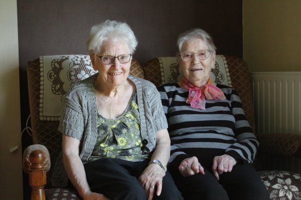 Mayenne. À 95 ans, ces sœurs jumelles sont voisines de chambre à l'Ehpad de la Providence