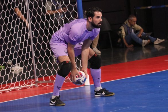 Futsal. Le gardien de l'Étoile lavalloise Louis Marquet se fait une place en Bleu
