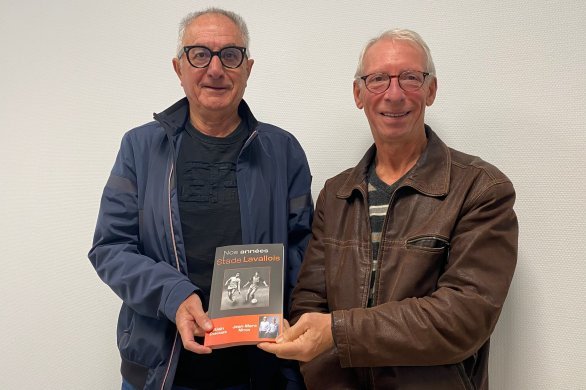 Stade lavallois. Alain Desgages et Jean-Marc Miton racontent leurs souvenirs dans un livre au cœur des belles heures Tango