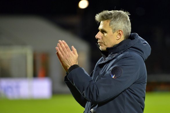 Football - Ligue 2. Olivier Frapolli, entraîneur du Stade lavallois : "En face, ils marquent comme à l'entraînement"
