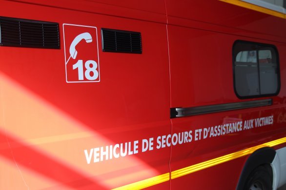Villaines-la-Juhel. Accident entre une moto et une voiture : le motard a été héliporté en urgence à Angers