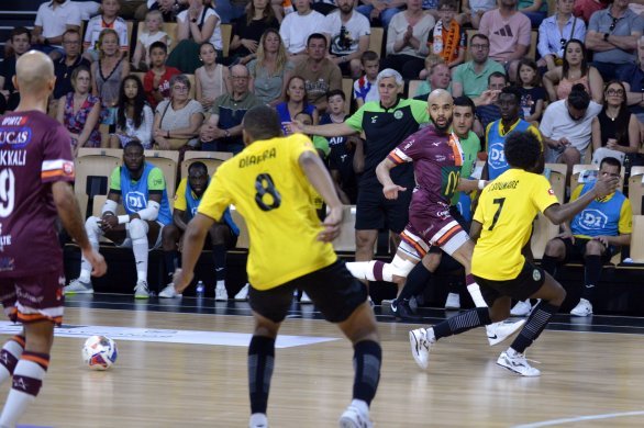 Futsal. Les Avengers de l'Étoile lavalloise accrochés par Paris Acasa avant les playoffs