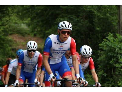 Clément Davy, longtemps en tête de peloton, est passé près de chez lui lors de cette première étape.