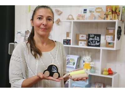 En plus de son concept store en ligne Rêve de Pan, Rachel de Vannoise a ouvert un showroom à Évron en 2019.