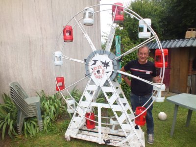 Jean-Claude avec sa grande roue. - M&M CHARROY