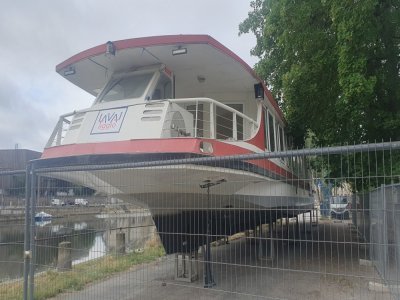 Le Vallis Guidonis subissait des travaux d'entretien depuis plusieurs mois, à côté de la halte fluviale à Laval. - Fred Martin