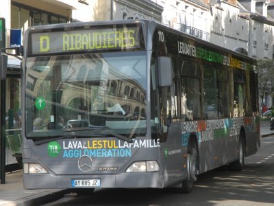 Les bus actuels vont peu à peu laisser leur place à des bus électriques. - Mairie de Laval