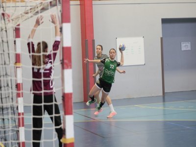 La fin de saison du CA Évron s'annonce haletante : une possible montée en Nationale 2 et une finale de coupe. - Evron Handball