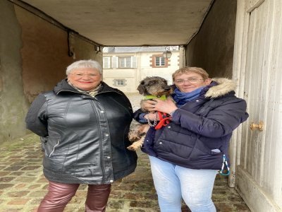 Marie Jo et Pierette étaient là presque une heure avant l'arrivée de Son Altesse Sérénissime - CM