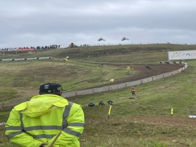 3- Au cours de cette dernière manche du championnat de France élite de la saison, le public a apprécié le spectacle et les belles bagarres entre les prétendants. - JFC