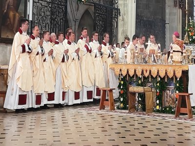 chasubles - x