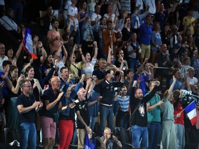 Le public venu en nombre a fait entendre sa voix tout le long du match. - Fabrice COMPAIN