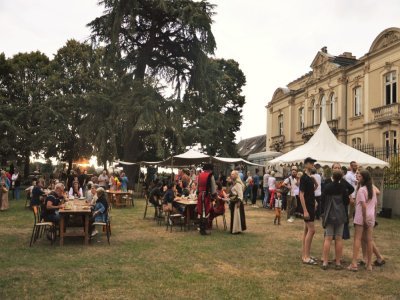 Marché médiéval nocturne 2023. - Ville de Mayenne