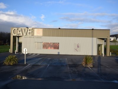 Le local du Vignot (540 m²) va devoir chercher une nouvelle activité. - 2025-01-09 Cave Le Vignot