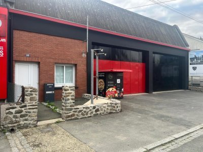 Le nouveau local de Monkey pare-brise se situe au 10 rue Réaumur à Mayenne. - Naomie Jourand