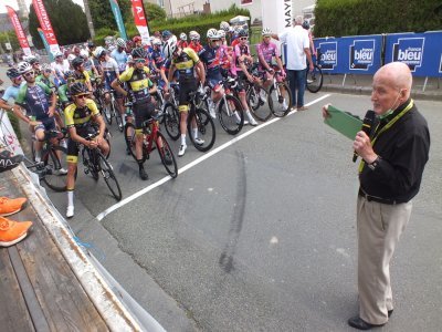 André Miton est le fondateur du Challenge mayennais cycliste. Il est resté à sa tête pendant 35 ans avant de passer la main à Bruno Carré en 2022. - Jean-Michel Desaunai