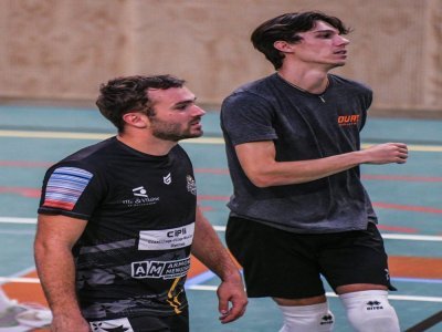 2- Les deux nouvelles recrues
Grégoire Le Henaff en provenance de Rennes et Emery Outin fraîchement arrivé des États-Unis, prennent leurs marques. - Fabrice COMPAIN