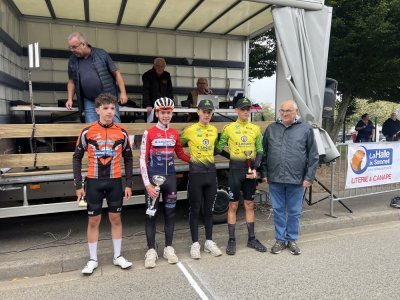 2- Quatre-vingt-dix-huit concurrents, de U7 à U17, ont participé à la finale du challenge de course cycliste organisé par l'Étoile cycliste mayennaise. - Martine Rebours